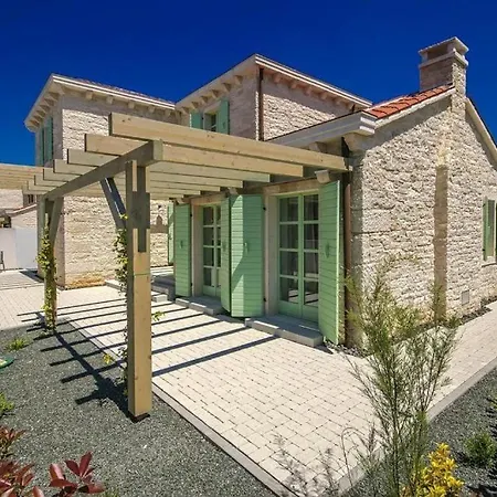 Villa Zeus By Istrialux Medulin